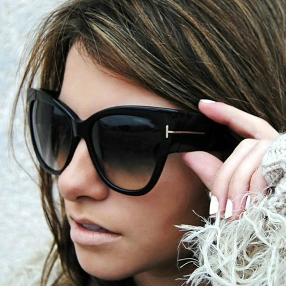 

2022 New Brand Sunglasses Women Luxury Designer T Fashion Black Cat Eye oversized Sunglasses Female Gradient Sun Glasses oculos