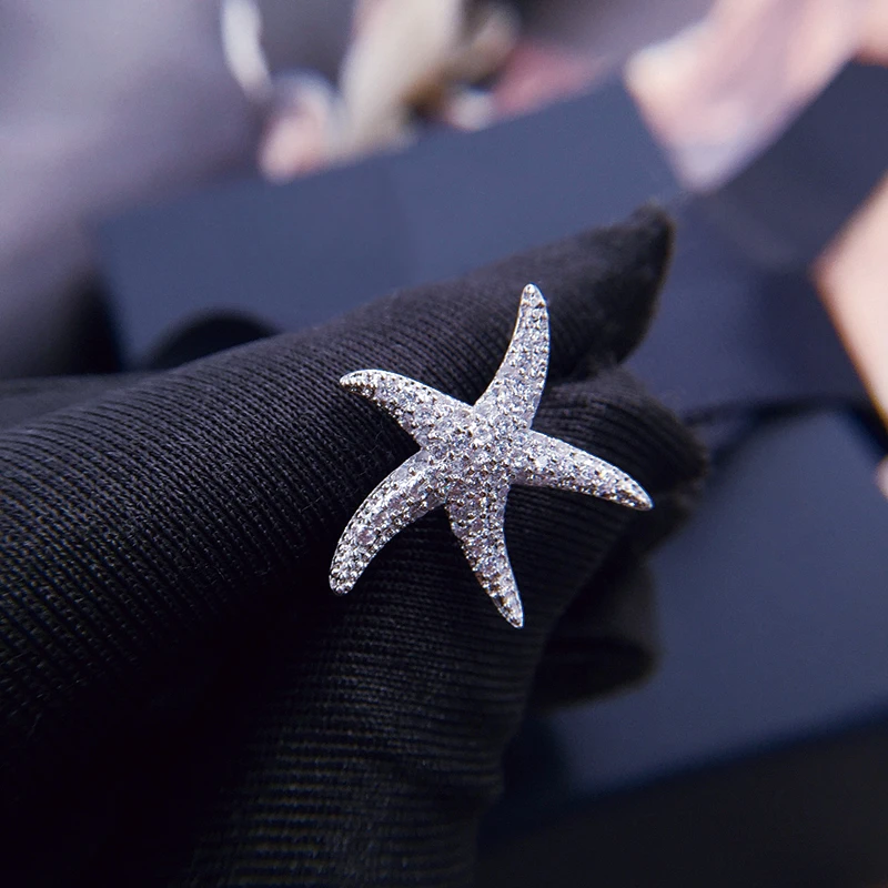 Personality Micro-inlaid Diamond Starfish Earrings Simple Japanese and Korean Temperament Simple Style Earrings