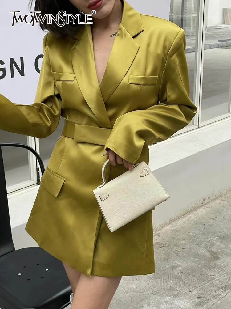 

TWOTWINSTYLE Korean Fashion Dress For Women Notched Collar Long Sleeve High Waist Solid Mini Dresses Female Fashion Clothing New