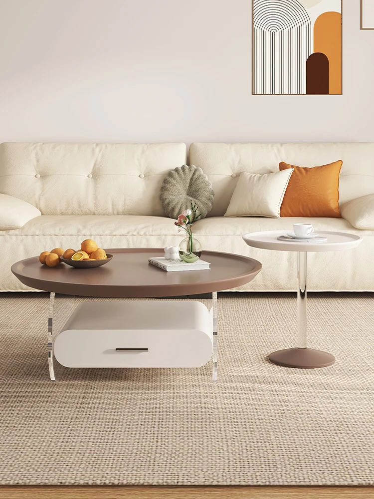 

Кофейный столик из массива дерева и акрила для маленькой квартиры