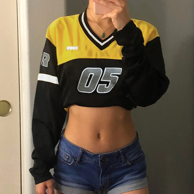 

Fashion Stitching Graphic Tees V Neck Loose Long Sleeve Crop Top Women Casual y2k Top 2022 New Autumn Streetwear T-Shirt