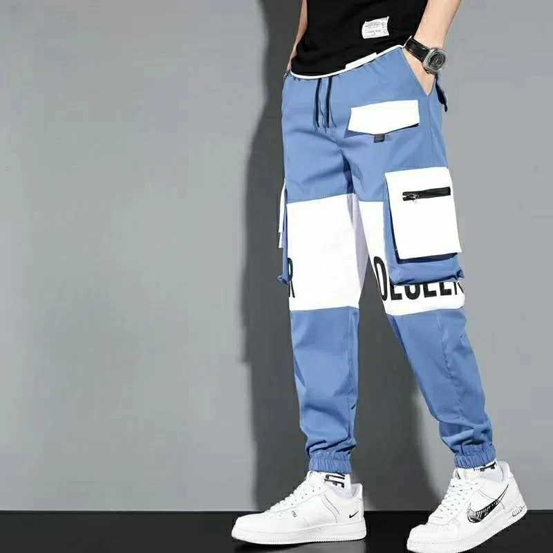 Брюки-карго мужские эластичные с карманами и надписью