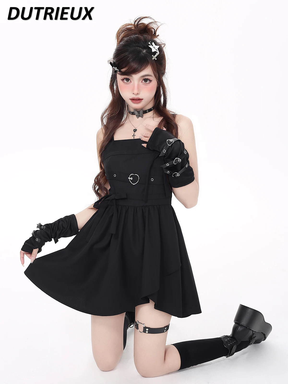 Sweet Cool Girls' Sleeveless Lace-up Suspender Dress Summer Black Slimming Short Dress Y2k Dresses with Free Oversleeves