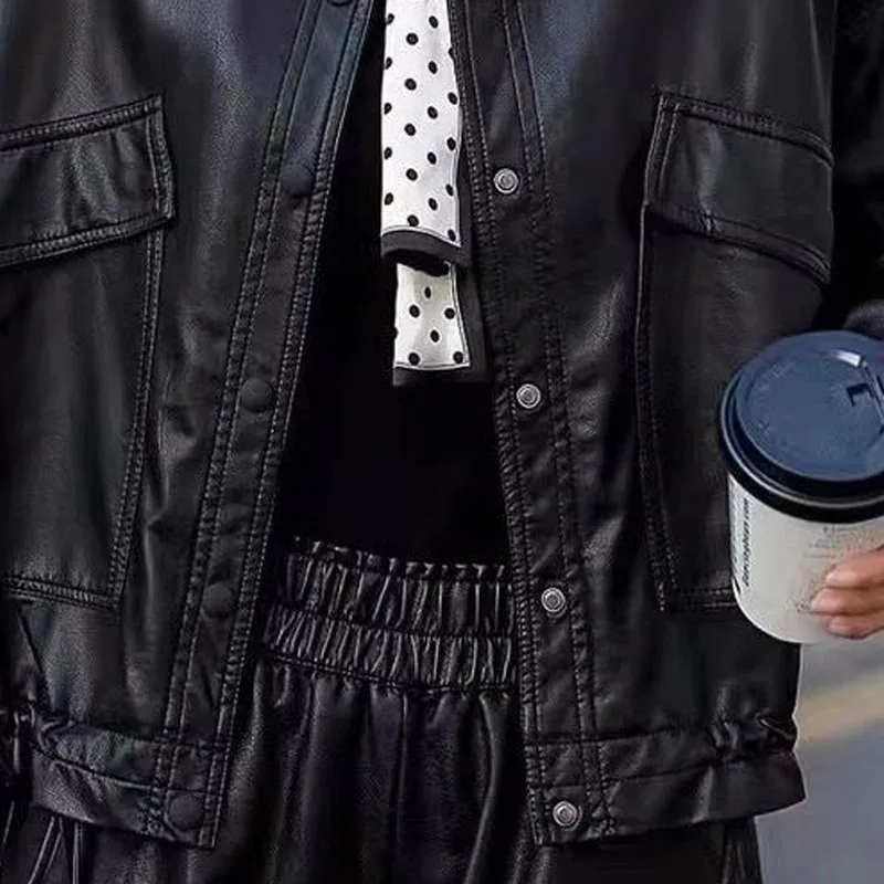 1pcs Women's PU Leather Jackets Coat 2022 Autumn Fashion Faux Fur Buttons Splicing Bandage Ladies Skinny Locomotive Small Coats