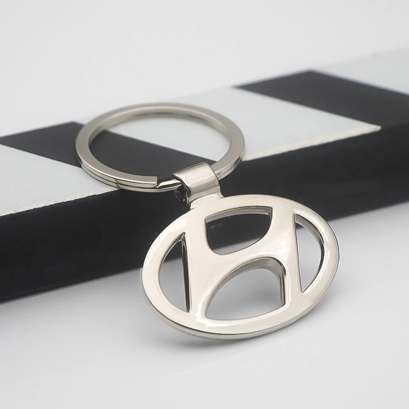 

Car Logo Key Rings Chrome Silver Key Chain Decorative Accessories For Hyundai Tucson Solaris I30 Creta Ix35 I40 IX20 Styling Etc