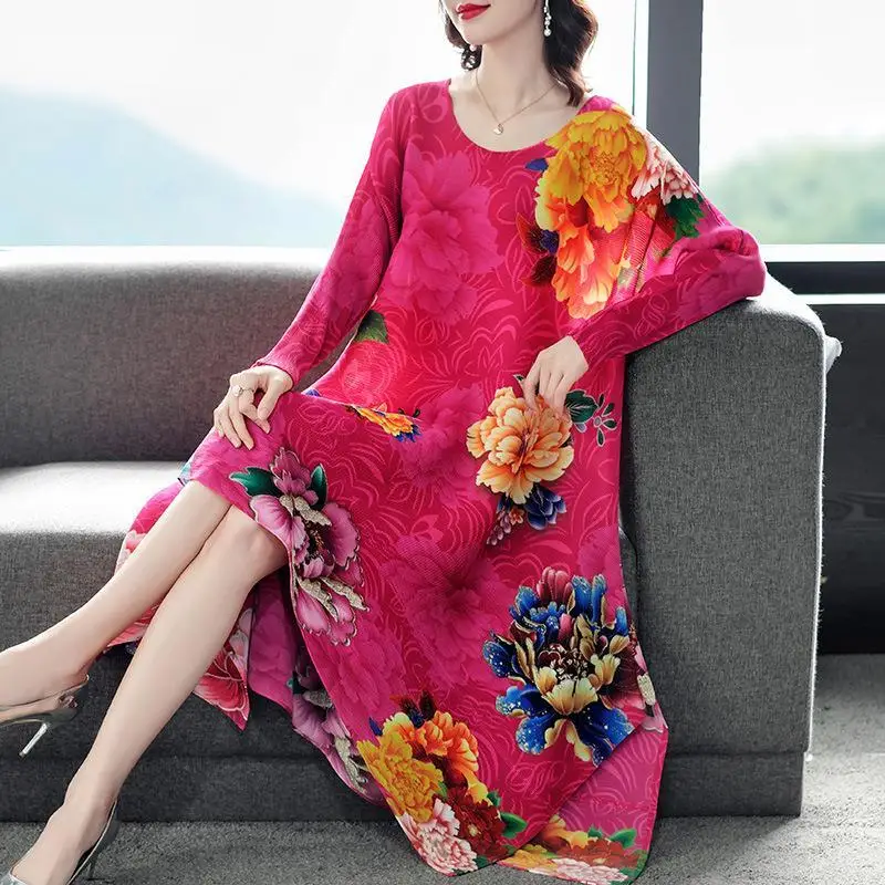 

Printed dress autumn 2020 new loose slimming age reduction covering belly over the knee