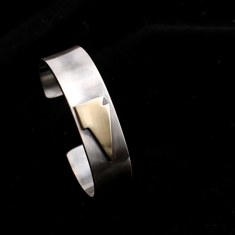 One Break Gao Shanlong Qiao Flat Hit Браслет из стерлингового серебра 925 пробы с крестом и цветком