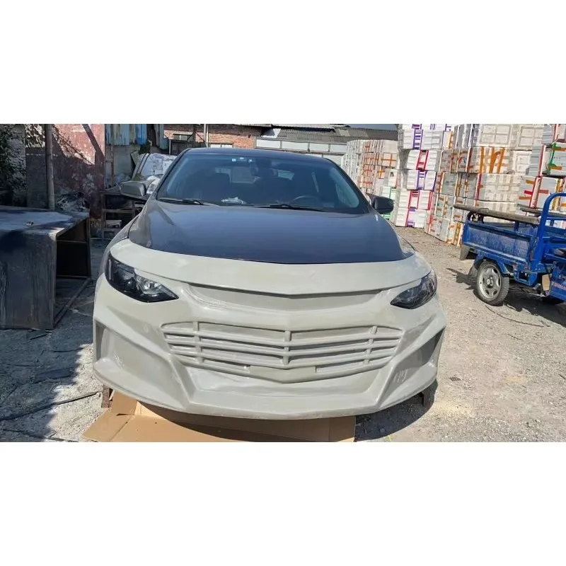 Фото Автомобильные аксессуары для Malibu XL 2019 года: внешние элементы с усиленными передним и задним бамперами, а также боковыми порогами. №5