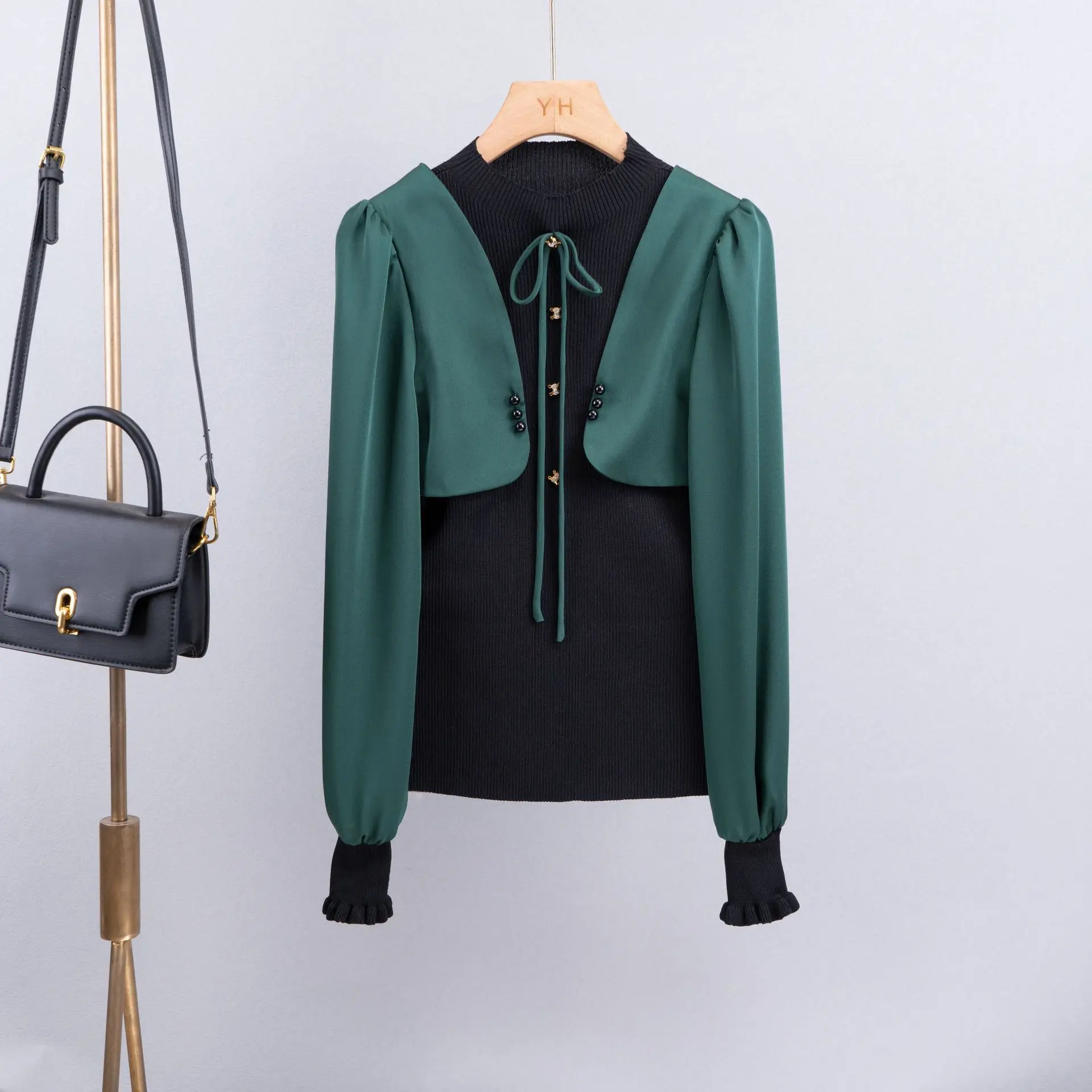 

Fall 2023 Korean Style Light Luxury Acetate Bow Patchwork Base Knitwear Inner Temperament Women's Sweater