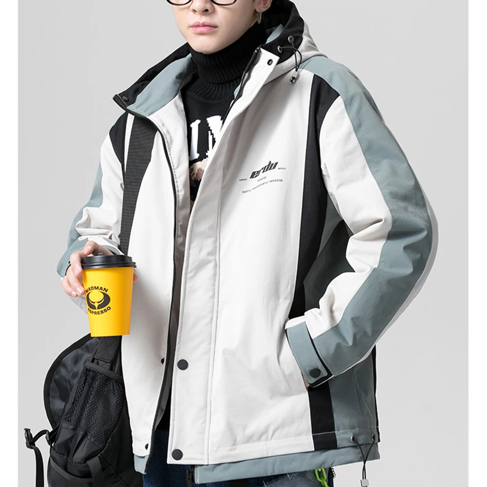 Covrlge Winter New Youth Hong Kong Style All-match Jacket Trendy Men's Warm Cotton Coat Casual Hooded Padded Jacket MWM114Men's