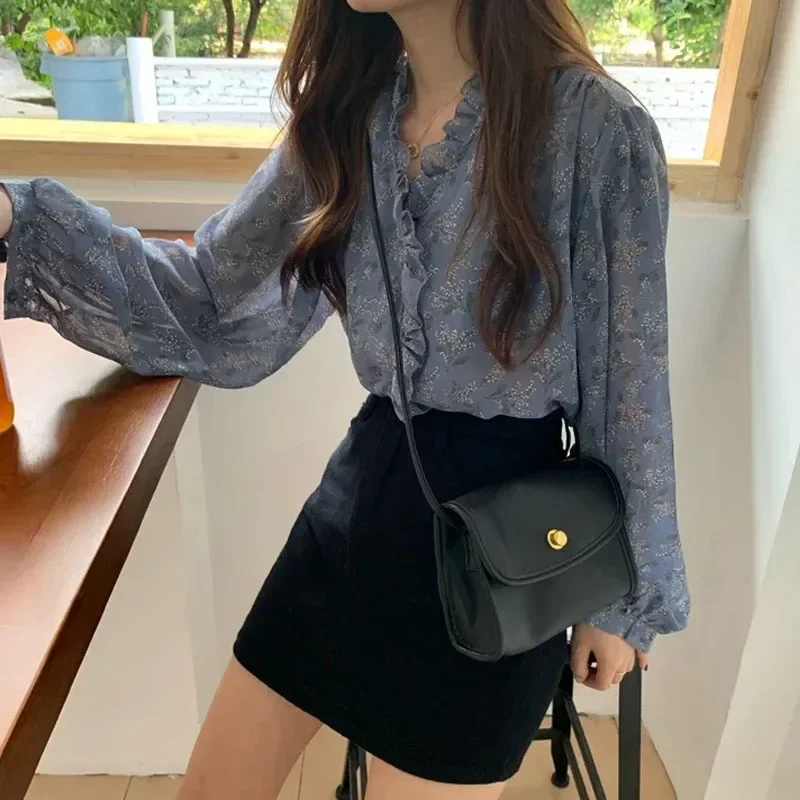 Женская шифоновая блузка с длинным рукавом и V-образным вырезом