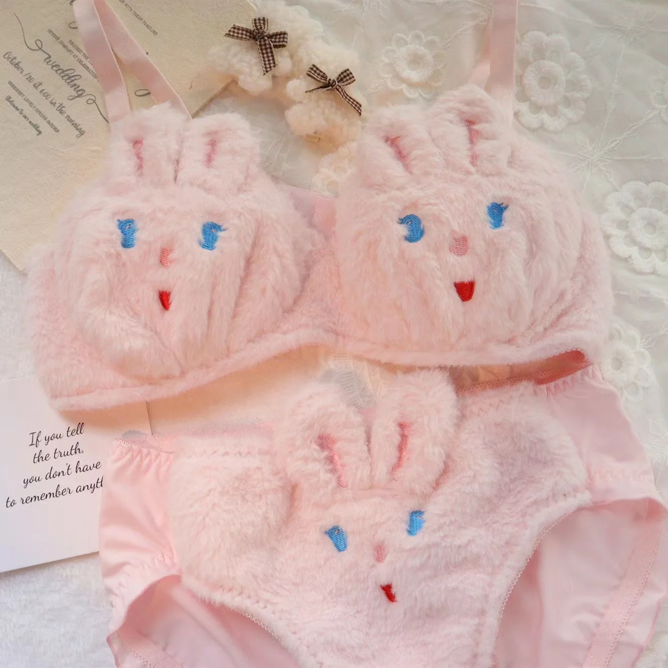 Japanese lolita pink plush cartoon cat embroidery brassiere no steel ring gathered bra set no steel ring suit girl bra and panty
