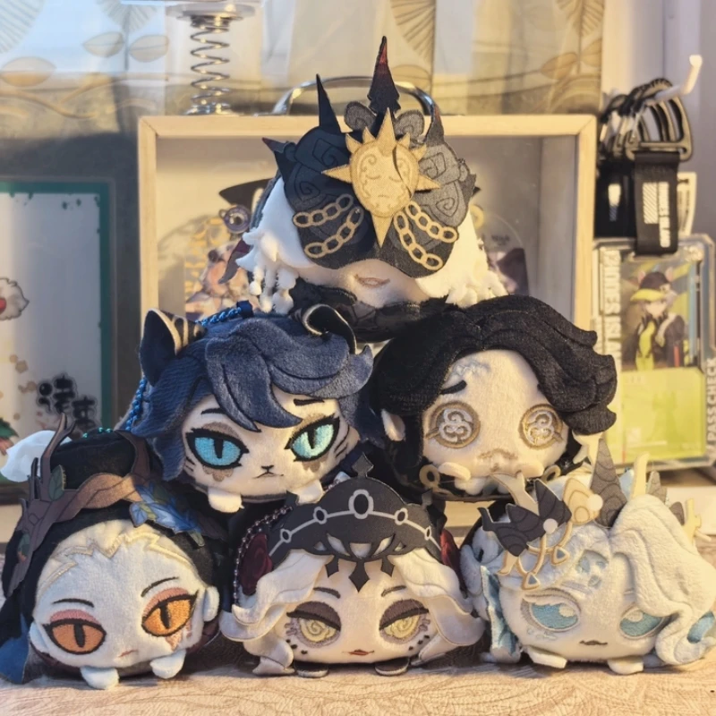 Фото Горячая новинка: Оригинальная фигурка Identity V из серии Blind Box (версия 1) — Грейс Эндрю Крейс. Идеальный подарок для фанатов, декор для рюкзака. №2