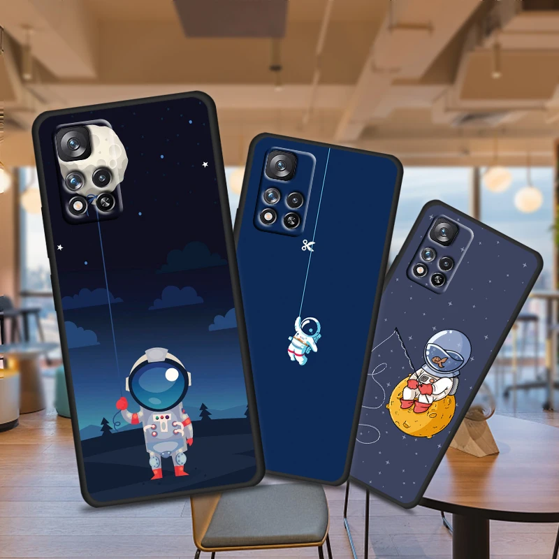 

Cute Hot Astronaut Cartoon For Xiaomi Redmi Note 11 10T 5G 9T 9S 8T 7 6 Pro Max Plus 5A 4 Soft Black Phone Silicone Cover