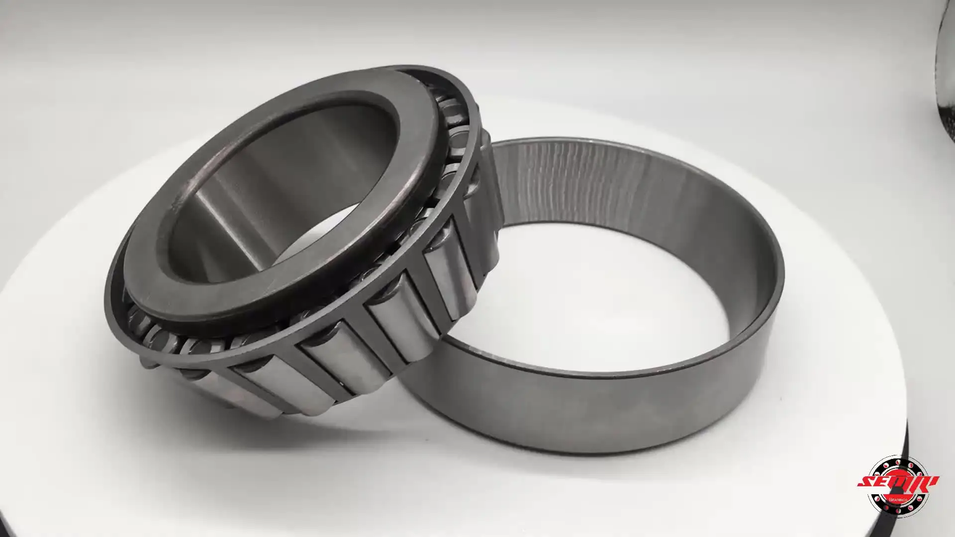 

Конический роликовый конус и подшипник 101,6 SEMRI 157,162x36,512x52400/52618 дюйма