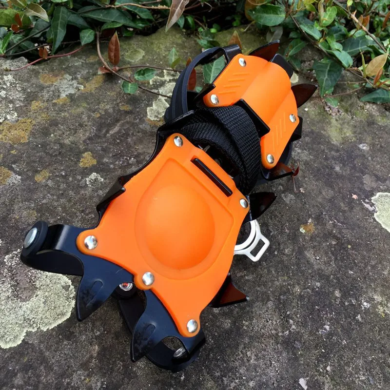 12 Teeth Anti-Skid Crampons Manganese Steel Climbing Gear Snow Ice Climbing Shoe Grippers Crampon Mountaineering Traction Device