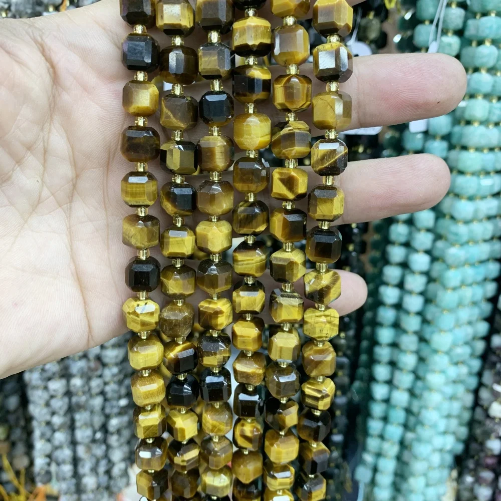 Натуральные бусины из агата 6-8 мм цвет в ассортименте