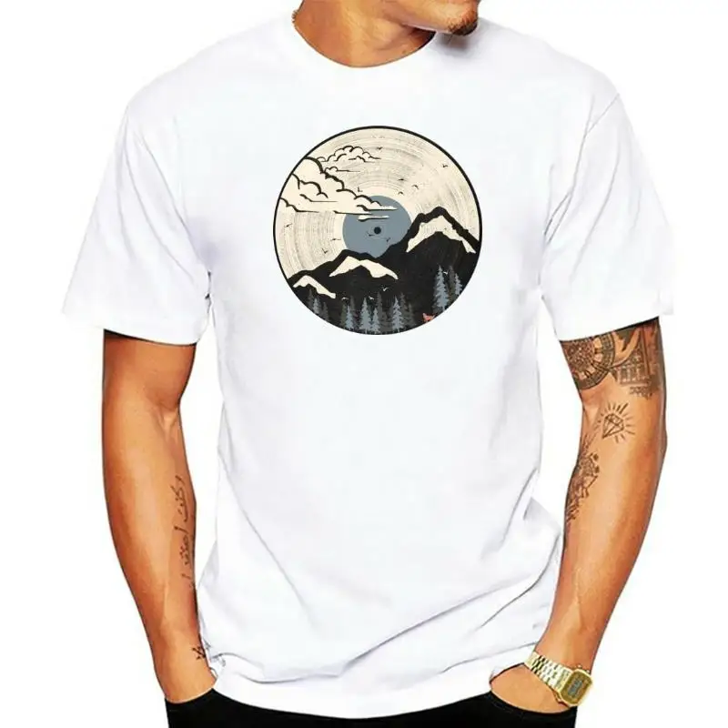 

Vintage T-shirt Men Retro Record Tshirt Print Japan Style T Shirts Music Lover Tees Classic Black Top Mountain DJ Clothes Cotton