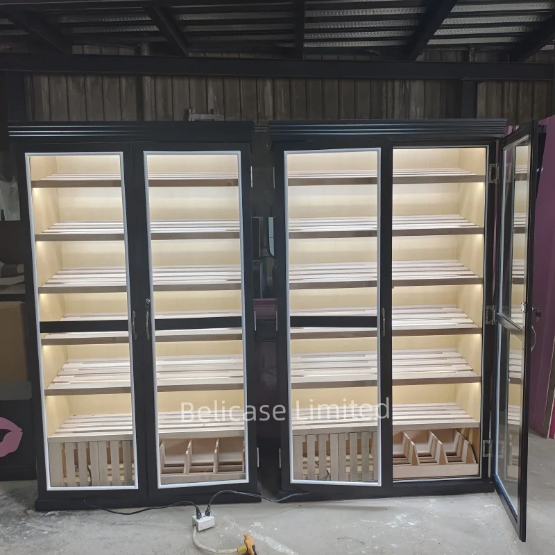 На заказ. Коммерческая мебель витрина для сигар с полками из испанского кедра