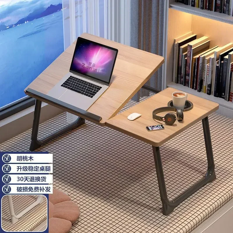 Кровать небольшой столик общежитие учебный стол для ленивого человека