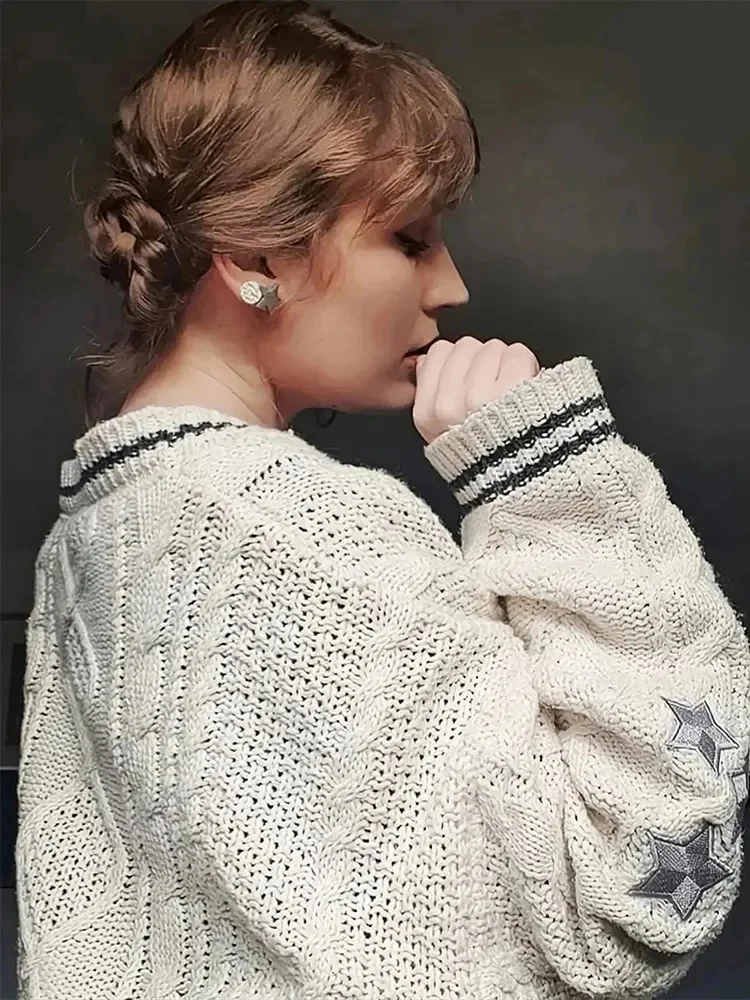 

Tay Cardigan with Stars Embroidered lor Button Up Chunky Cable Knitted Sweater Thick and Warm Swif t Folklore Cardigan