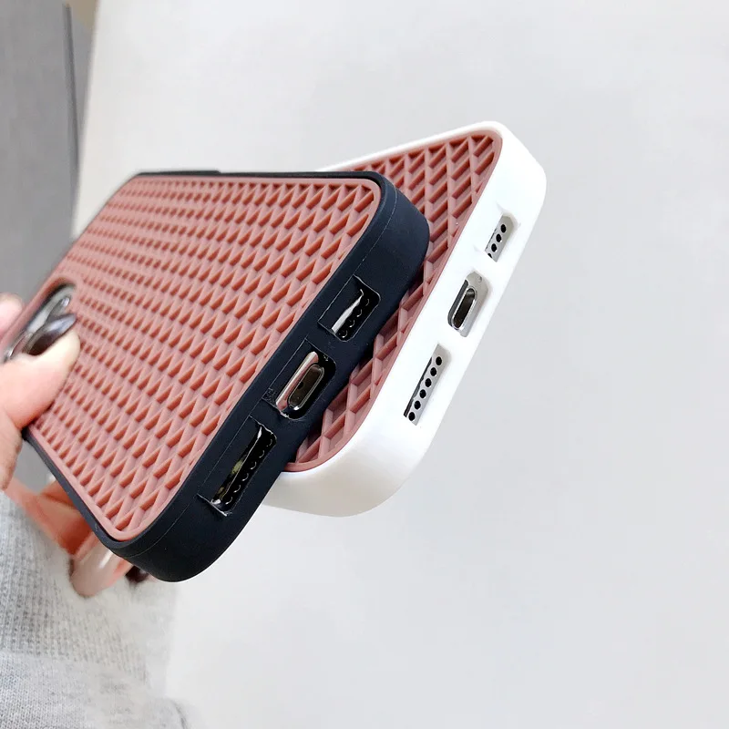 Чехол для телефона с Вафельной подошвой iPhone 11 12 13 Pro Max XS XR X 6 7 8 Plus SE 2020 Мягкий