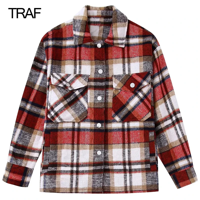 

Куртка в клетку женская с карманами, с длинным рукавом