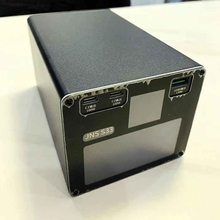 Рисунок 4 - Внешний аккумулятор для мобильных устройств