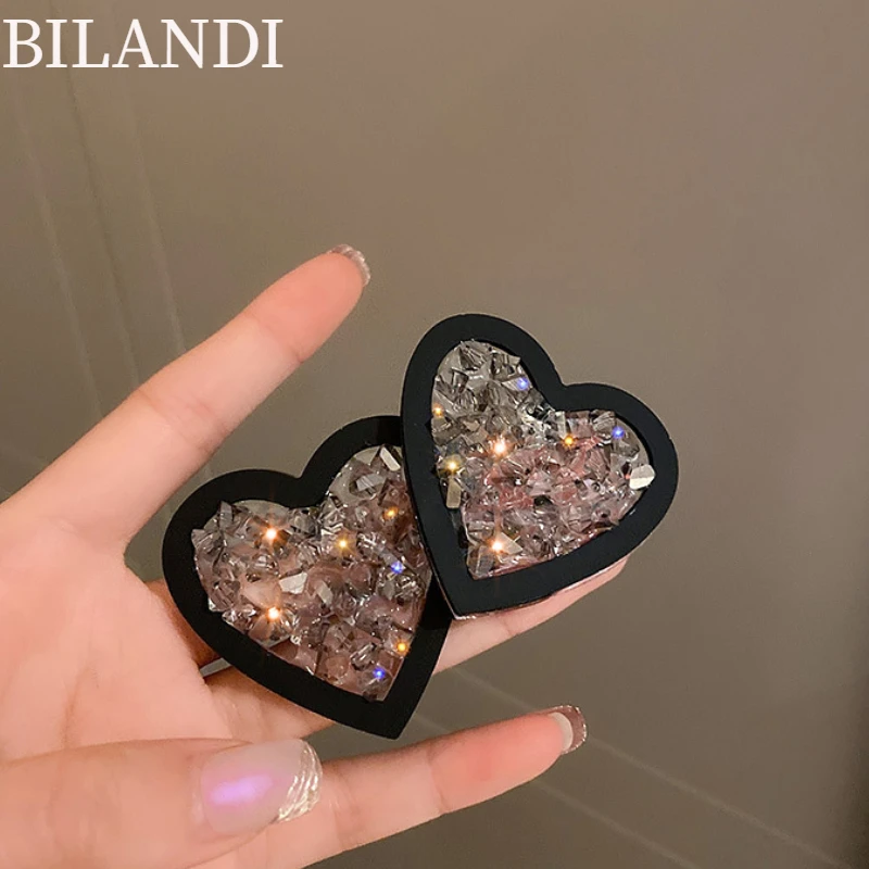 

Trendy Jewelry S925 needle Black Heart Earrings 2022 New Trend Vintage Temperament Glass Beads Drop Earrings For Party Gifts