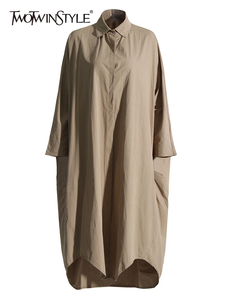 

TWOTWINSTYLE Split Ruched Dress For Women Lapel Three Quarter Sleeve Loose Solid Midi Dresses Female Clothing Autumn New 2022