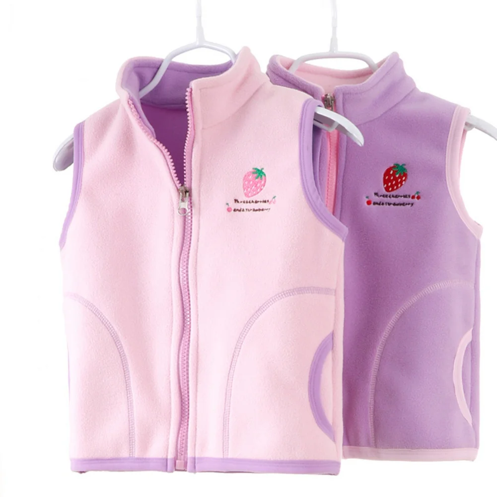 

Children Vest Kids Outerwear Strawberry Embroidery Waistcoats Sleeveless Jackets Kids Vest for Boy Fleece Girl Vest Warm Winter