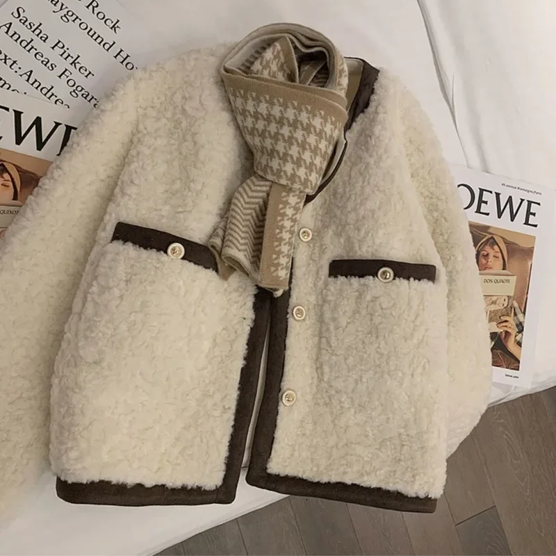Фото Женская куртка из овечьей шерсти, пальто из искусственного меха, пушистая куртка, Повседневная Свободная Корейская шикарная зимняя женская шуба, утепленная теплая верхняя одежда, Новинка №5