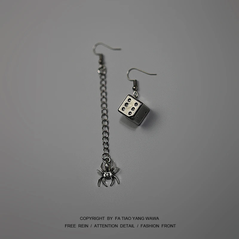 

Dice spider earrings asymmetrical 1 pair female earrings