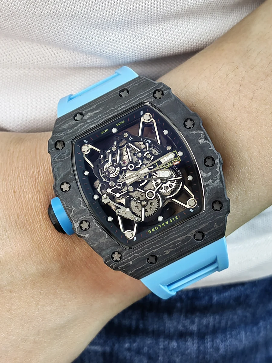 Рисунок 5 - Мужские механические часы с полностью