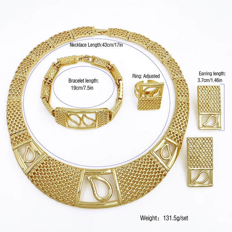 Комплект женских ювелирных изделий из колье и серёг