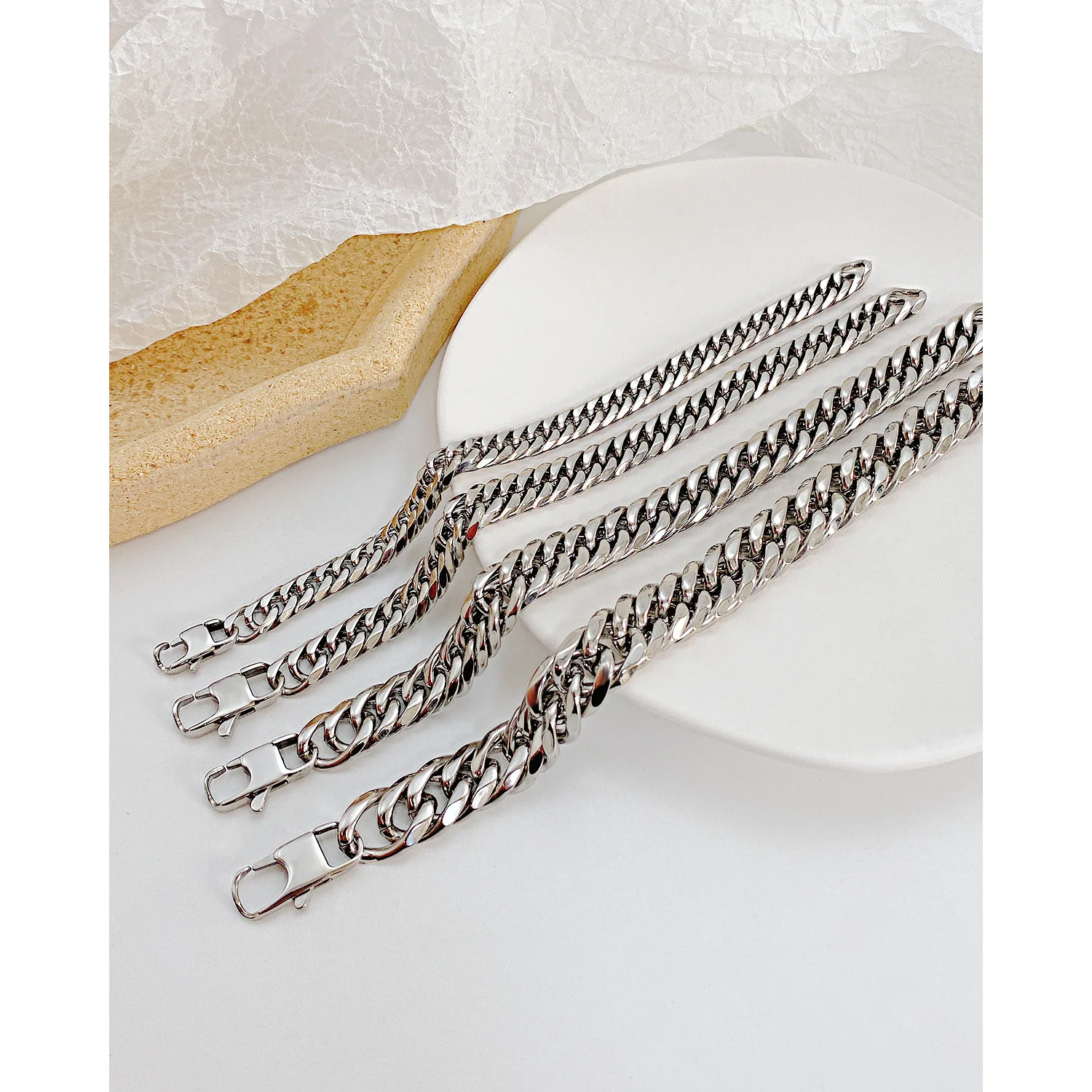 

Silver Stainless Steel Curb Link Chain Bracelet for Women 8-14mm Width