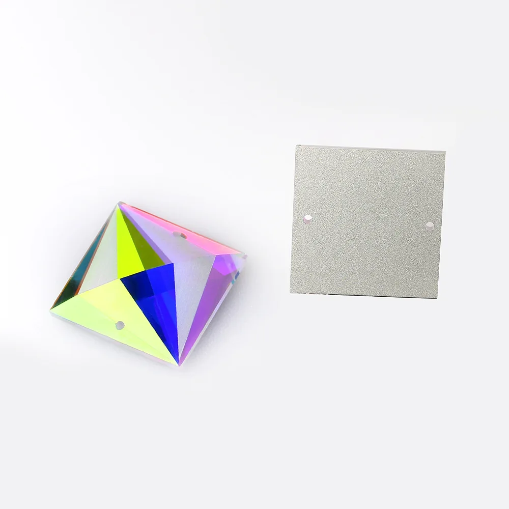 Стеклянная Бриллиантовая маска с кристаллами AB 20 мм квадратная пришивная