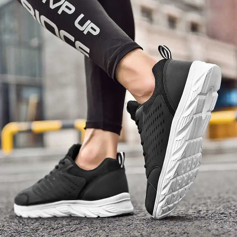 

Sport Shoes Number 12 Running Shoes Men's Tenis Original Fashionable Sports Shoes Summer Husband Canvas Sneakers Men Red Tennis