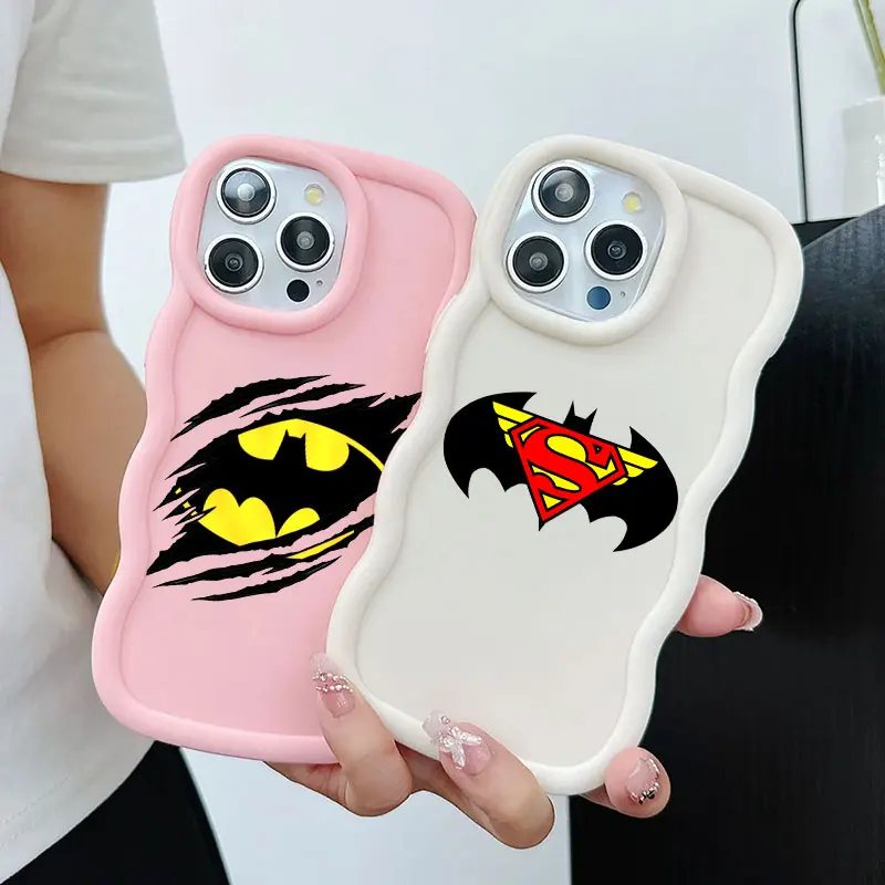 Фото Чехол для телефона с логотипами героев S-Supermans B-Batmans для iPhone 17E 11 12 13 14 15 16 17 Pro Max 16e 17 Air 13 Plus, с волнистым краем, дизайн «Конфетка» №3