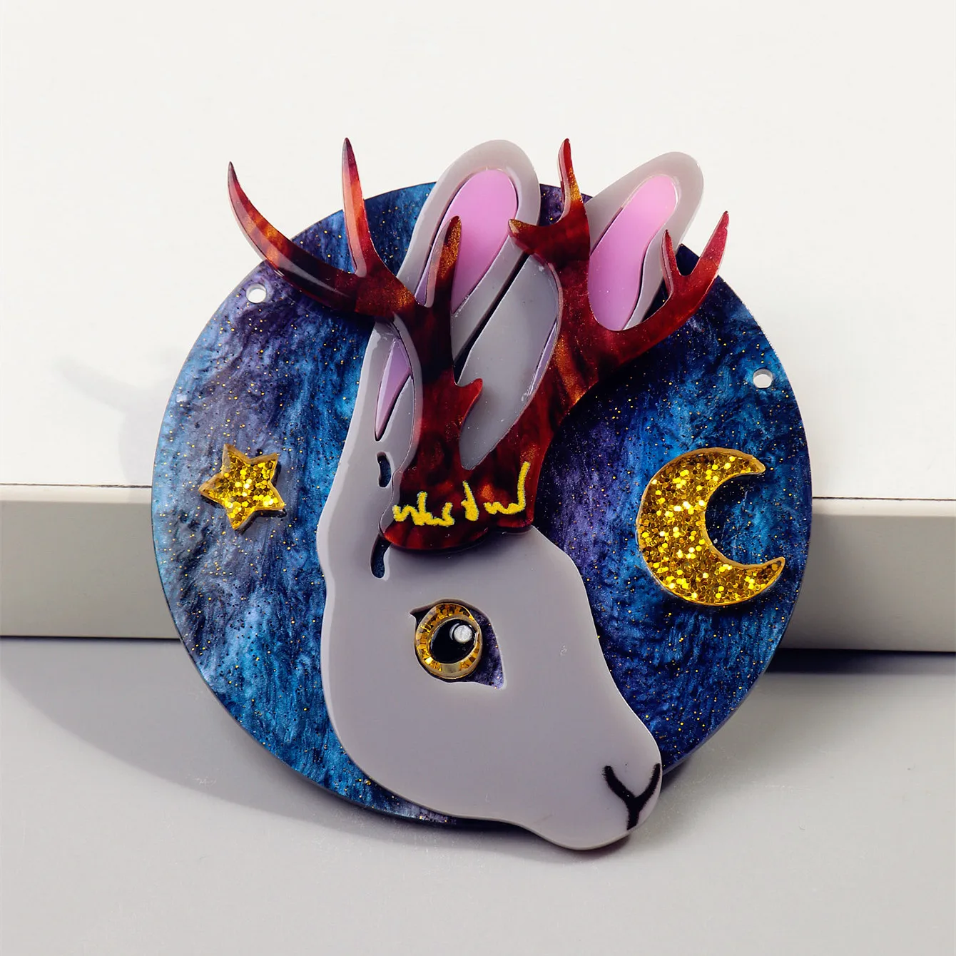 

Christmas Gift Glitter Elk Moon Star Acrylic Brooches Pin for Women Cute Deer Starry Sky Round Brooch Badges Jewelry Accessories
