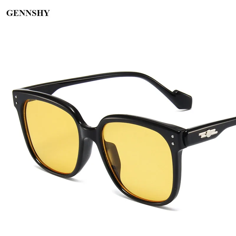 

Новинка 2022, корейские Квадратные Солнцезащитные очки для женщин и мужчин, большая оправа с гвоздями, черная оправа, желтые линзы, очки с защи...