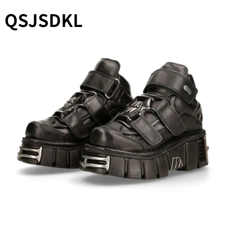 

Women Sneakers Men Punk Style Lace-up Platform Shoes Woman Creepers Female Casual Flats Metal Decor Tenis Feminino Zapatos Mujer