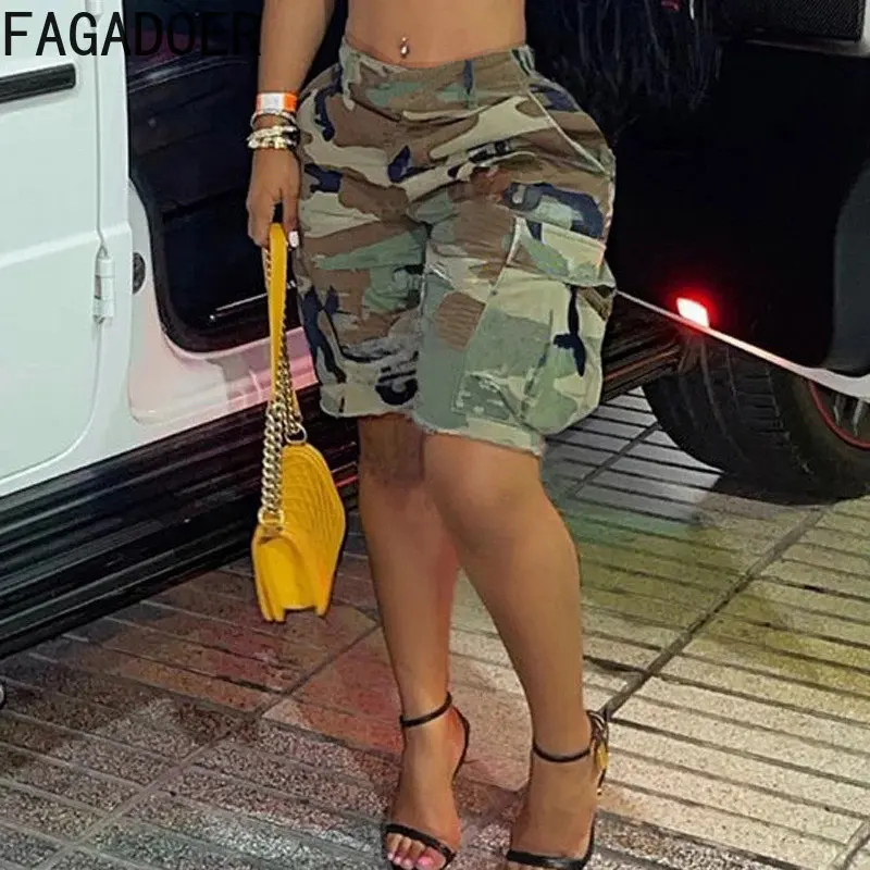 

FAGADOER New Arrival 2022 High Quality Summer Fashion Casual Camouflage Trousers Women Shorts Cargo Pocket Half Pants Buttoms