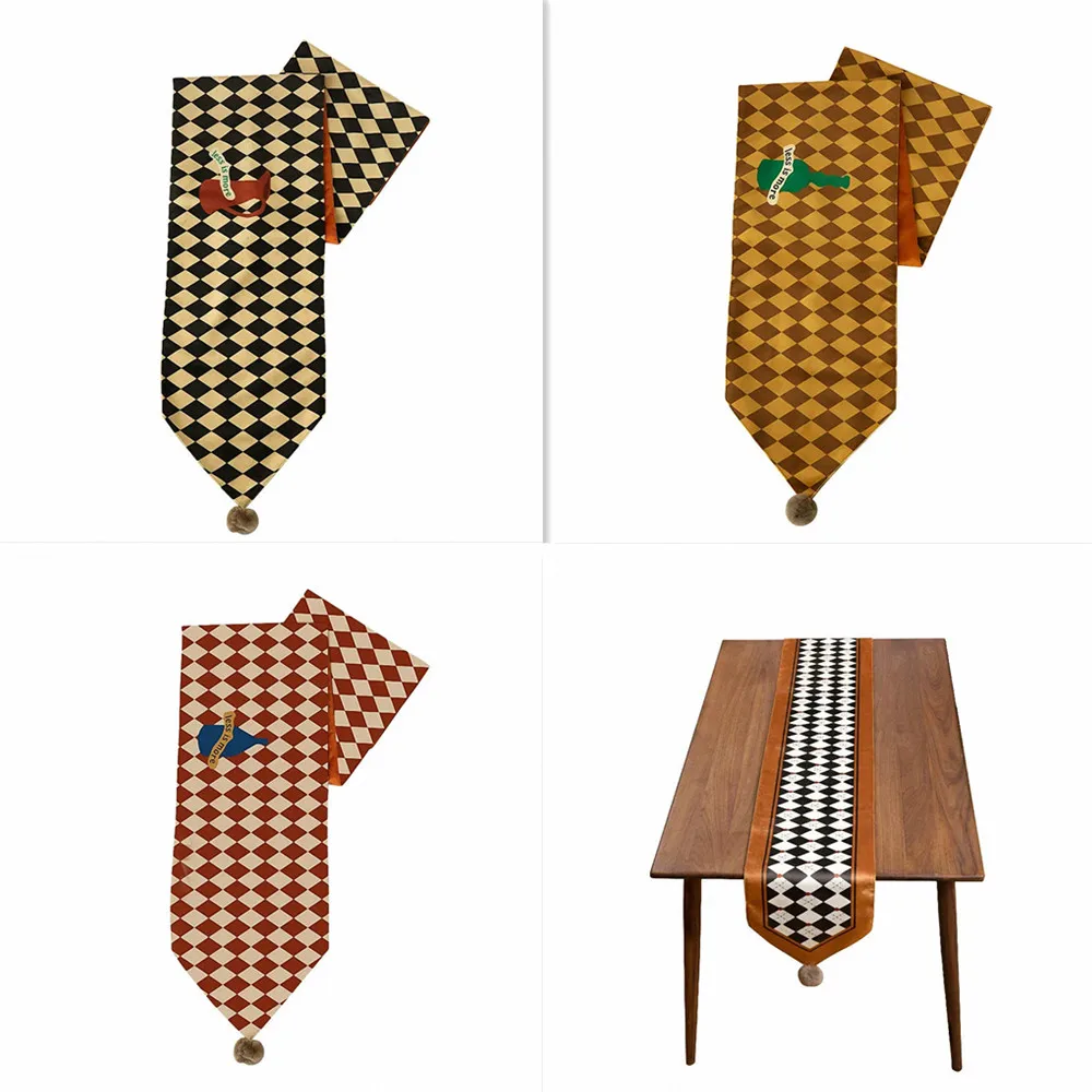 

Simple Checkered Flannel Table Runner Tablecloth Soft Hairball Tassel Table Cover Wedding Hotel Dinner Party Decor Art Cloth B2