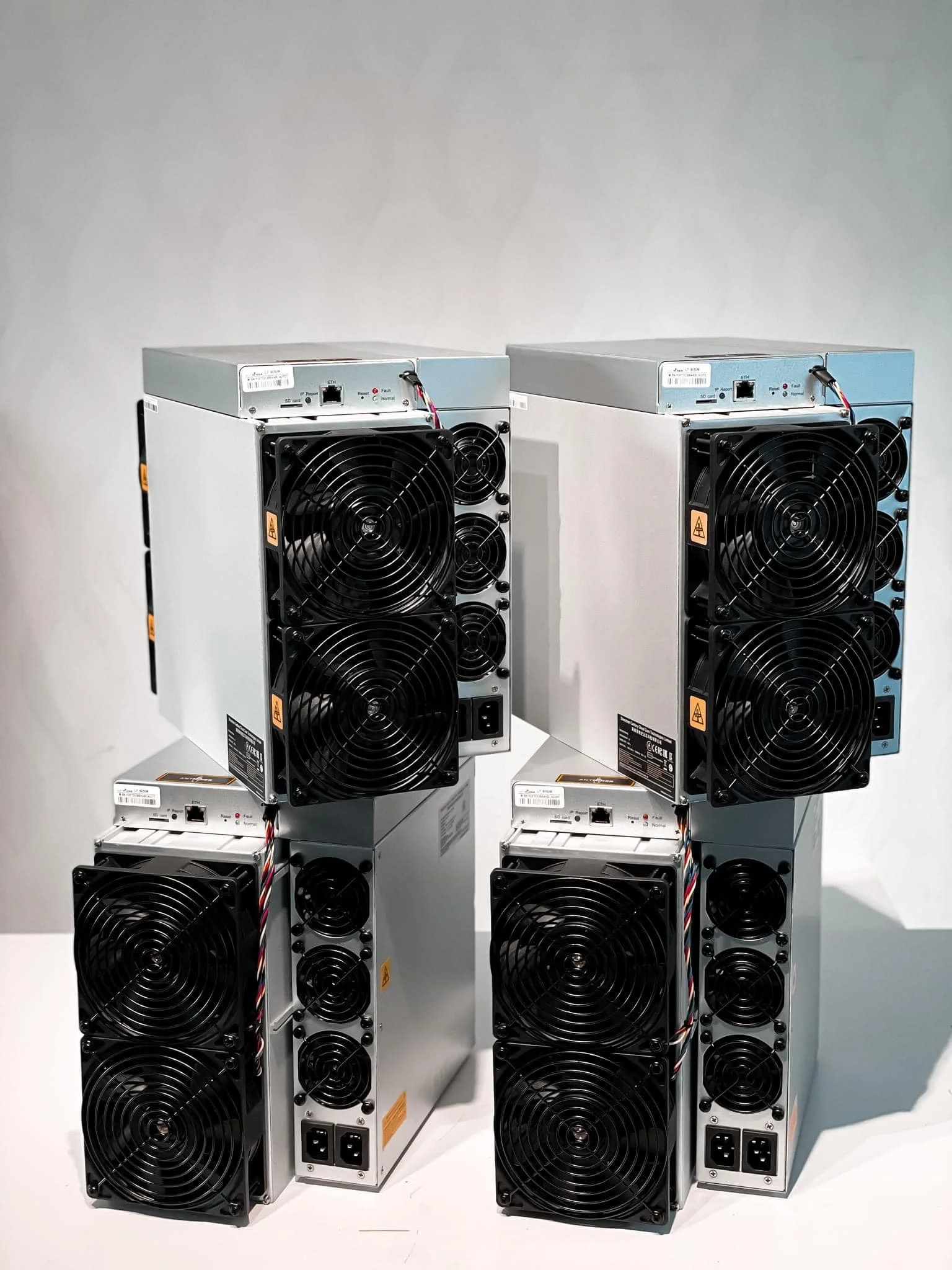 Antminer l7 9300 mh/s. Bitmain l7 9500. Antminer l7 9500. Antminer l7 9050. Antminer l7 9500mh/s.