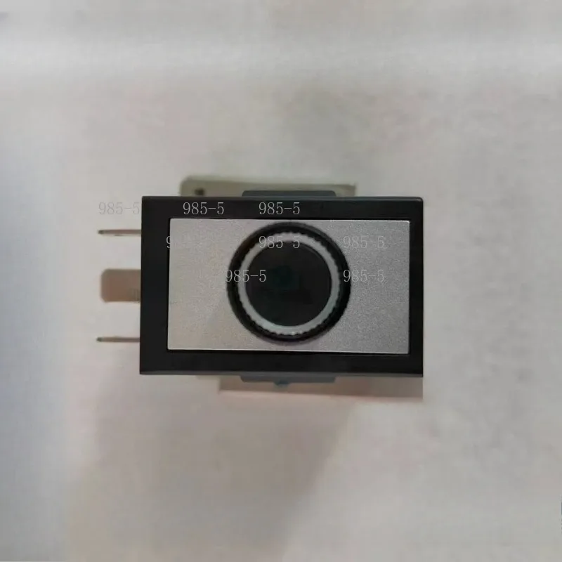 Фото Пневматический электромагнитный клапан 3/2-ходовой EVT317-5DO-02F-Q 24В DC G1/4 №1