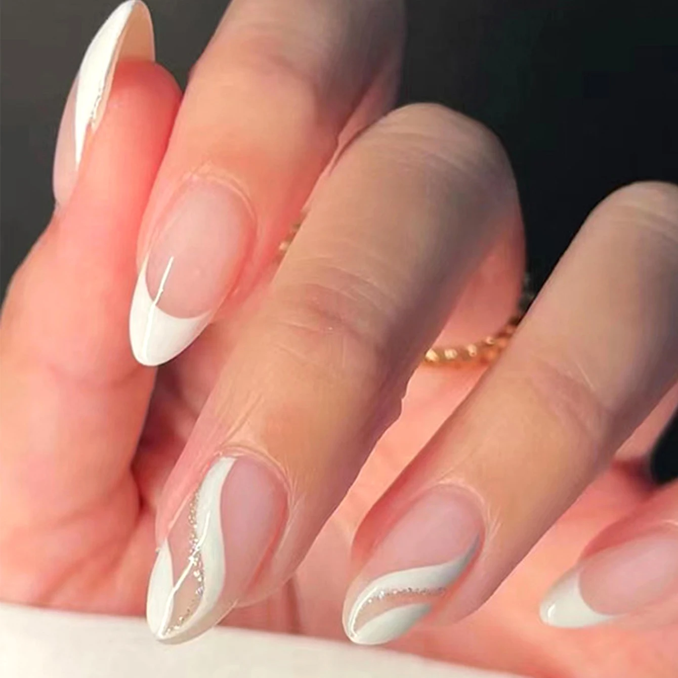 24 шт. средние миндально-белые линии накладные ногти съемный и многоразовый