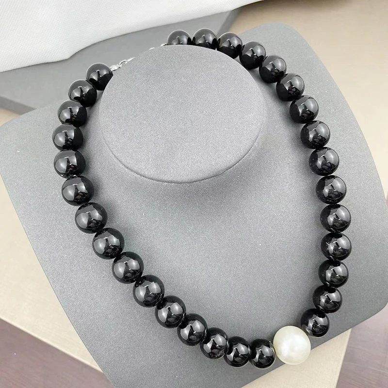 2023 New Anime Black White Pearl Strand Necklace Mother Stray  Kids Children Necklace Joyero For Girls Best Gifts Dropshipping