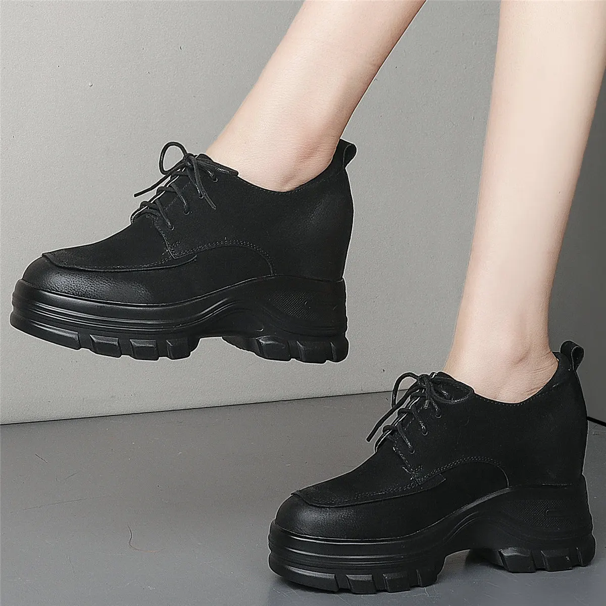 2022 Fashion Sneakers Women Genuine Leather Chunky High Heels Motorcycle Boots Female Round Toe Platform Pumps Shoe Casual Shoes
