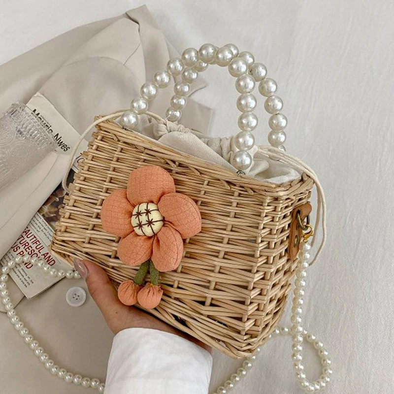 

Новинка 2022, трендовая сумка, женская сумка через плечо, соломенная Портативная сумка на плечо в Корейском стиле, модная простая повседневна...